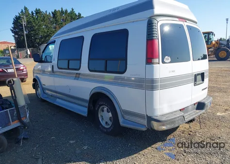 1998 Chevrolet Chevy Van G1500 from USA, damaged, VIN 1GBFG15R1W1008425